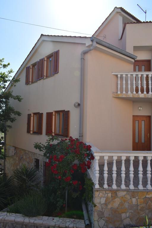 Apartments Nice View Krk Town Bagian luar foto